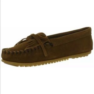 NEW Minnetonka Kilty Hardsole Moccasin Size 9